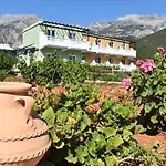 Πανσιόν λευκόραμα Λευκός Καρπάθου