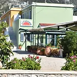 λευκόραμα