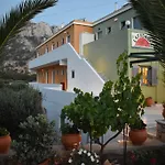 λευκόραμα Πανσιόν 4*