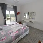 λευκόραμα Πανσιόν 4*