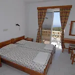 λευκόραμα Πανσιόν