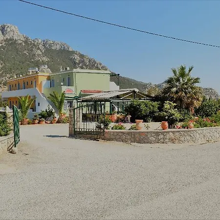 Lefkorama Gasthuis Lefkos (Karpathos)