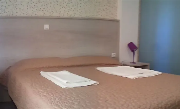 בית הארחה Lefkorama