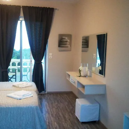 Lefkorama Affittacamere 4*