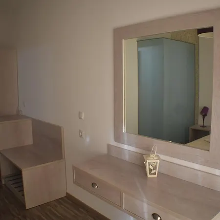 Lefkorama 4* Лефкос-Карпату